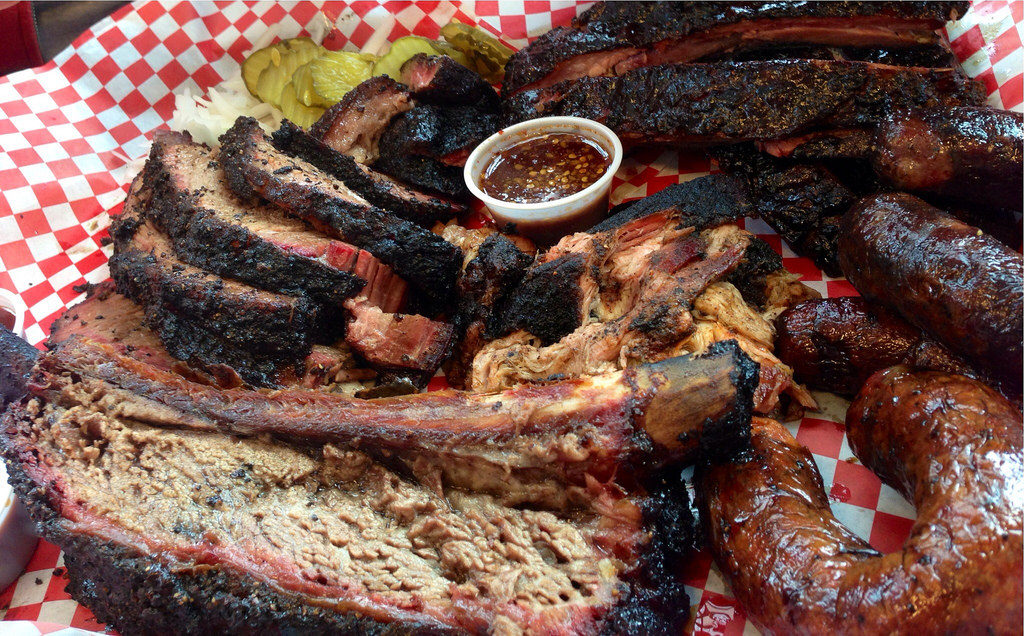 basket with barbecue meats